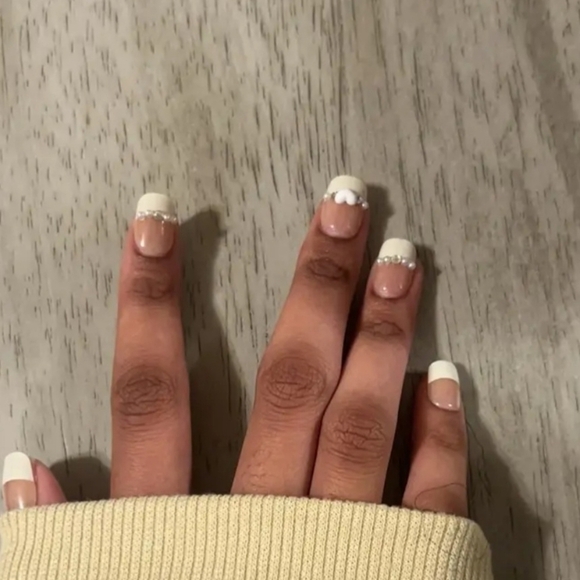 2/$16 3D Rhinestone Heart French Manicure Press On Nails - Picture 6 of 15